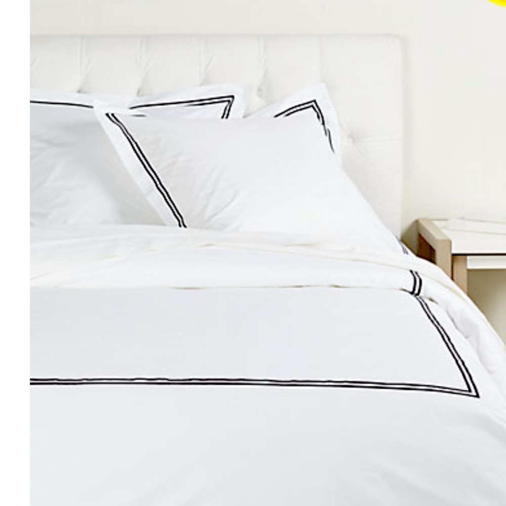 Frette hotel duvet (queen) and euro sham set
